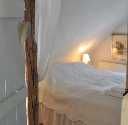 Bed & Breakfast Seasons